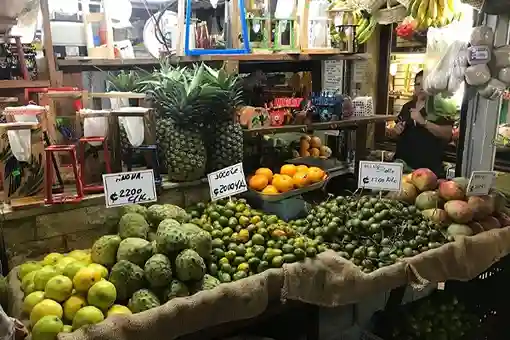 مواد غذایی گرون خارجی