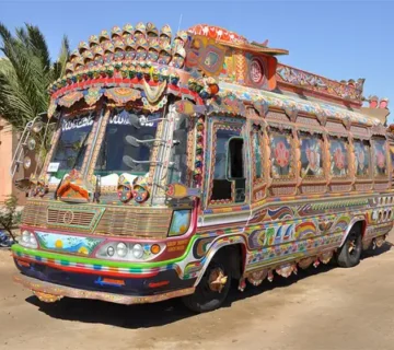 اتوبوس در پاکستان